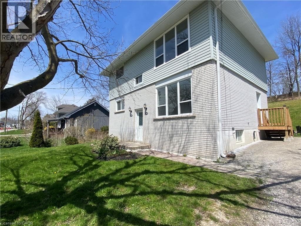 2 Bed · 1 Bath Detached House for Rent in Caledonia
