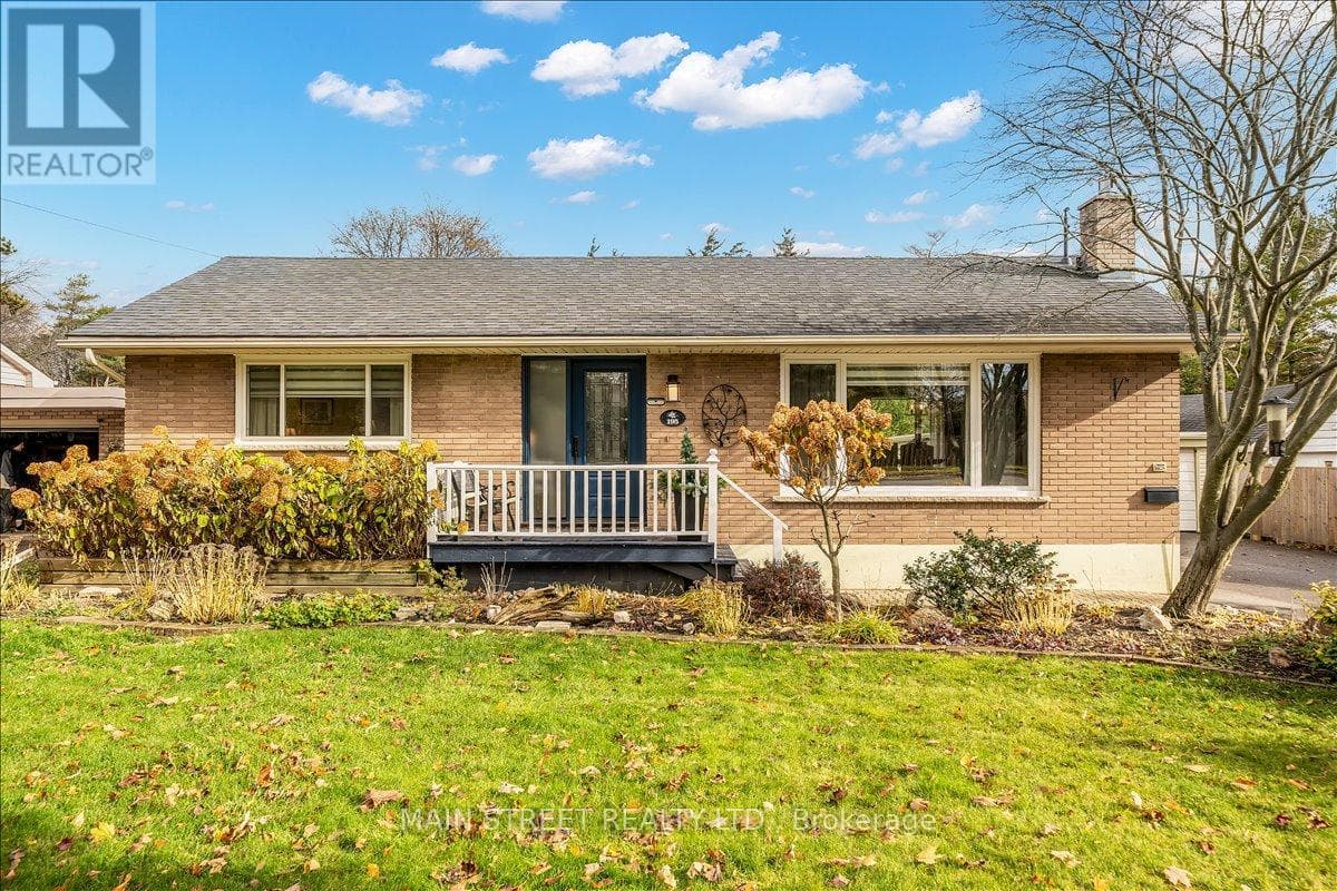 4 Bed · 2 Bath Detached House for Sale in Port Hope