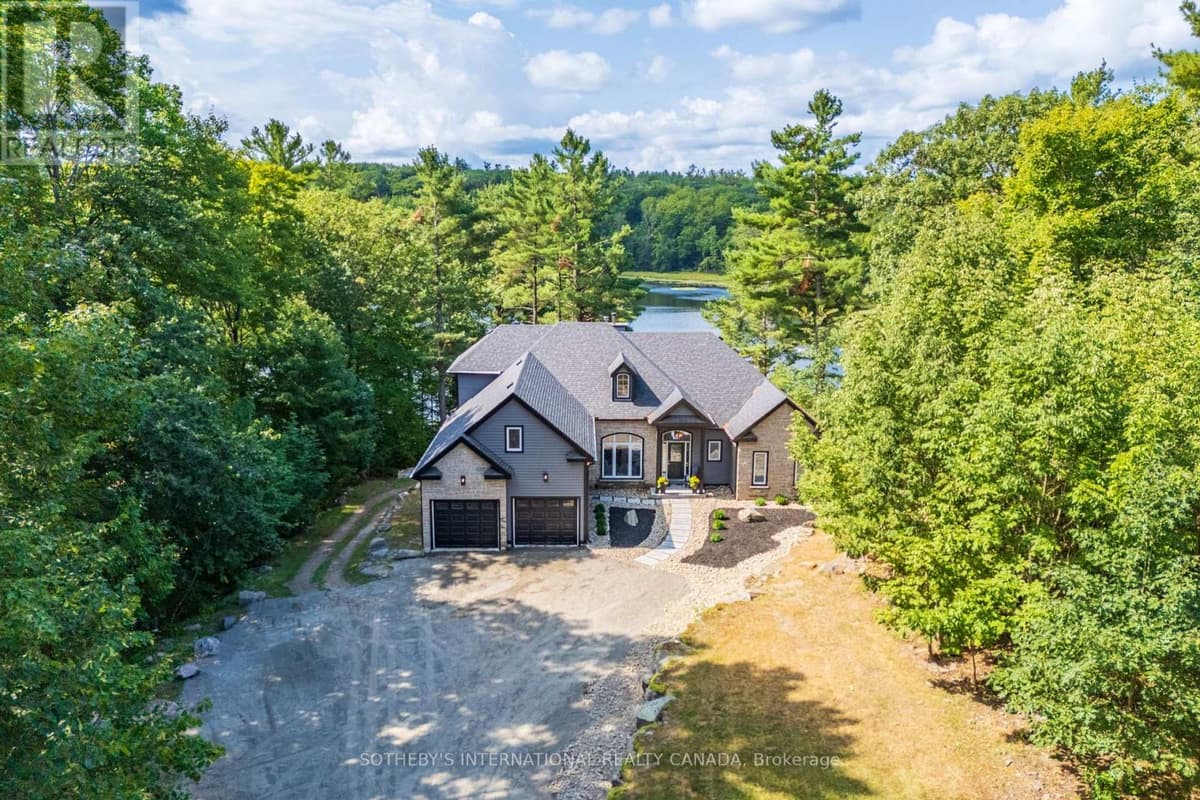 5 Bed · 3 Bath Detached House for Sale in Muskoka Lakes