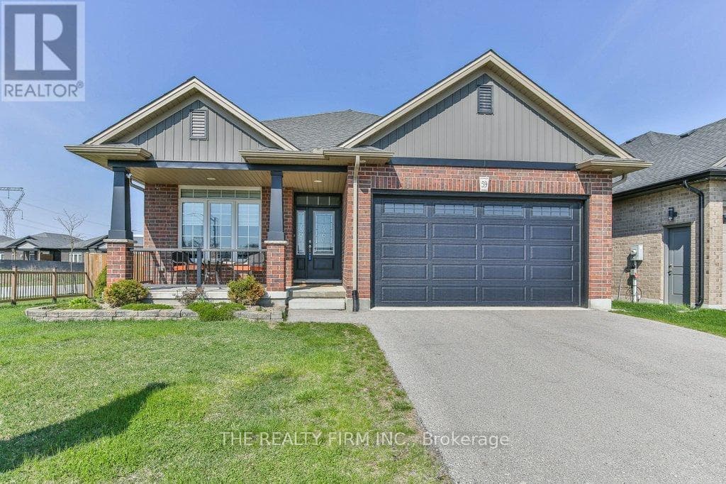 3 Bed · 3 Bath Detached House for Sale in Central Elgin