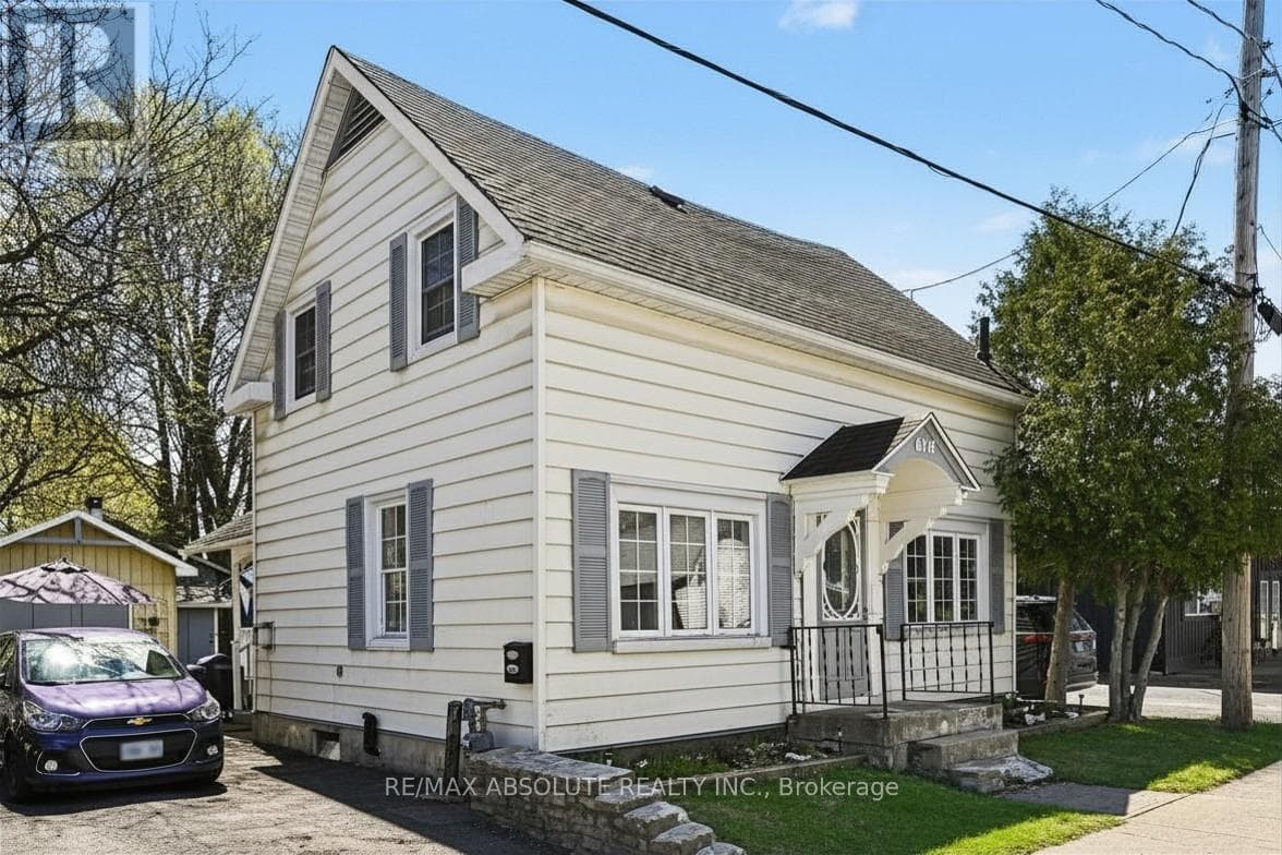 3 Bed · 1 Bath Detached House for Sale in Arnprior