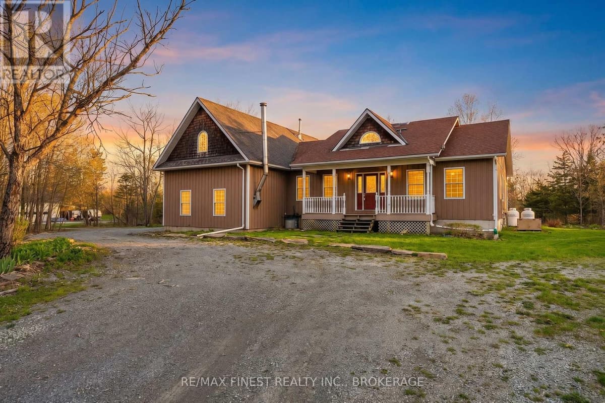 3 Bed · 3 Bath Detached House for Sale in Frontenac