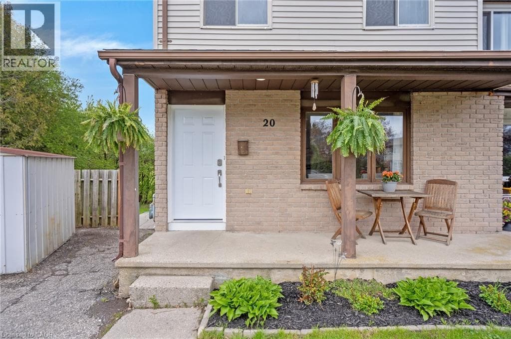 3 Bed · 2 Bath Detached House for Sale in Cambridge