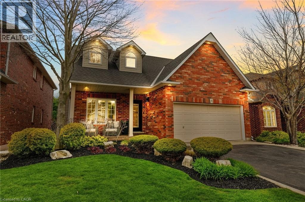 4 Bed · 4 Bath Detached House for Sale in Waterdown