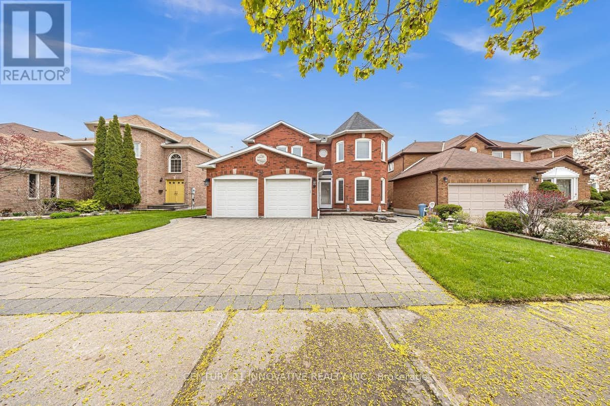 5 Bed · 4 Bath Detached House for Sale in Richmond Hill