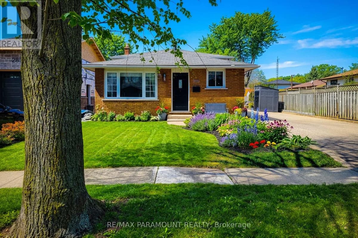 3 Bed · 2 Bath Detached House for Sale in Niagara Falls
