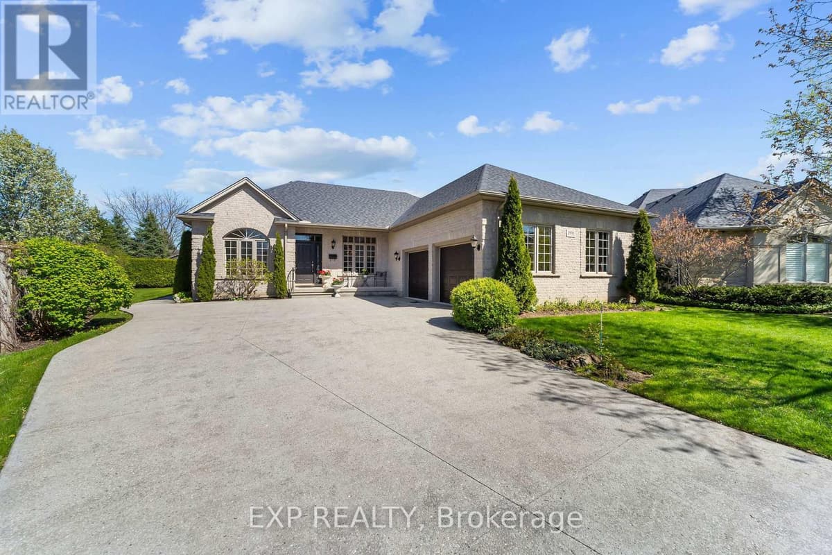 3 Bed · 2 Bath Detached House for Sale in London North