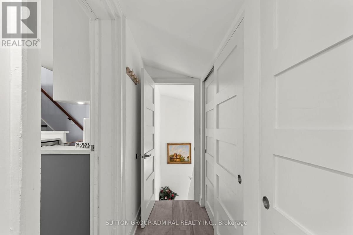 5 Bed · 2 Bath Detached House for Sale in Orillia