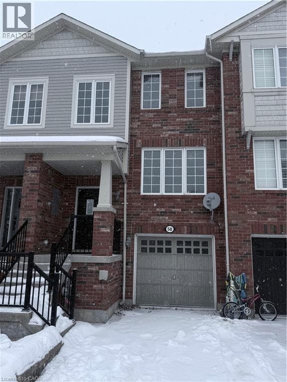 3 Bed · 3 Bath Detached House for Sale in Ancaster