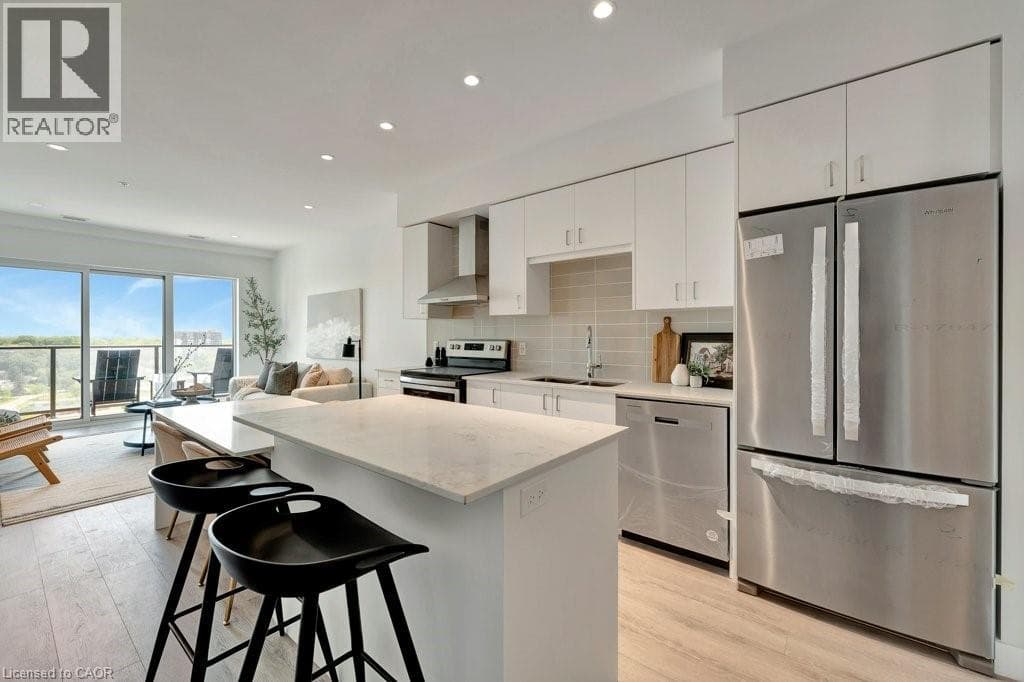 2 Bed · 2 Bath Detached House for Sale in Cambridge