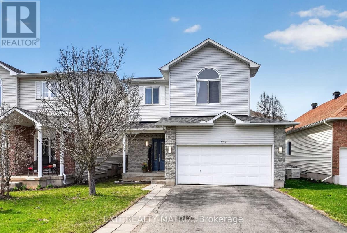 4 Bed · 2 Bath Detached House for Sale in Russell