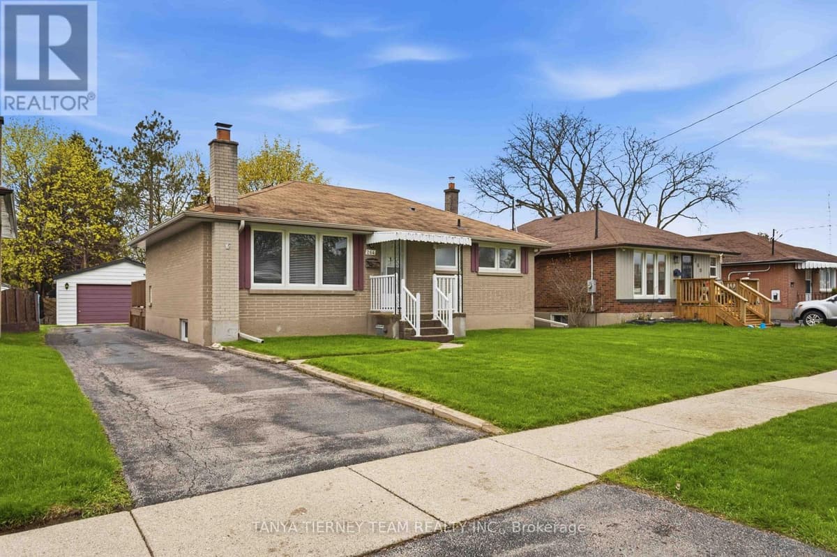 3 Bed · 2 Bath Detached House for Sale in Oshawa