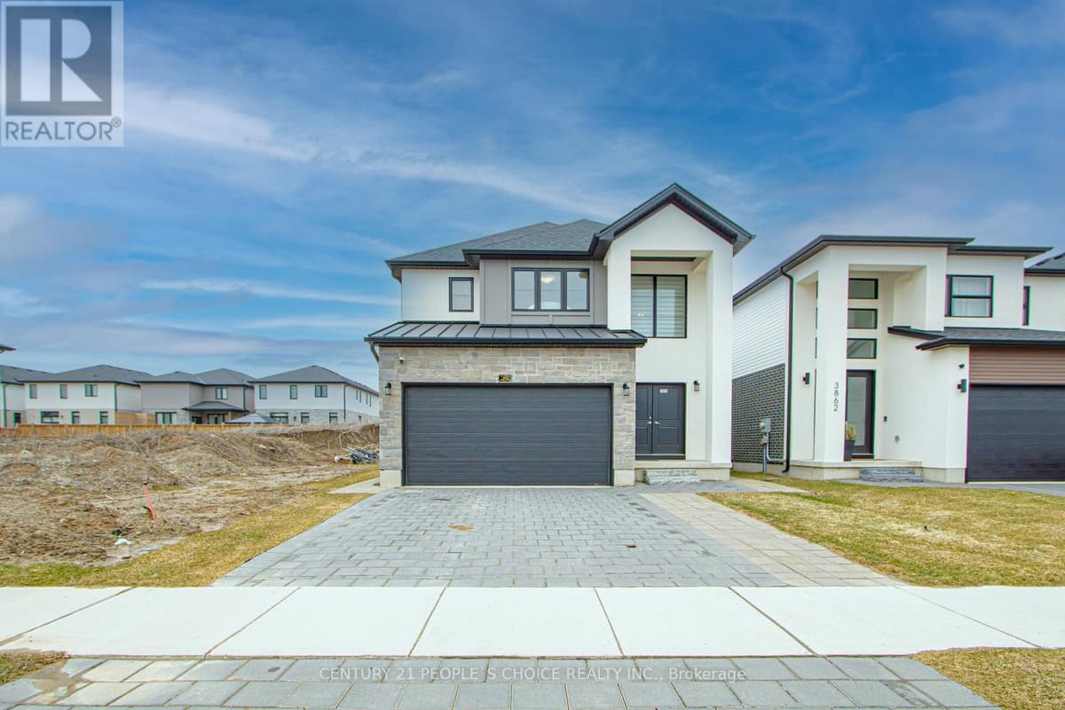 5 Bed · 4 Bath Detached House for Sale in London South