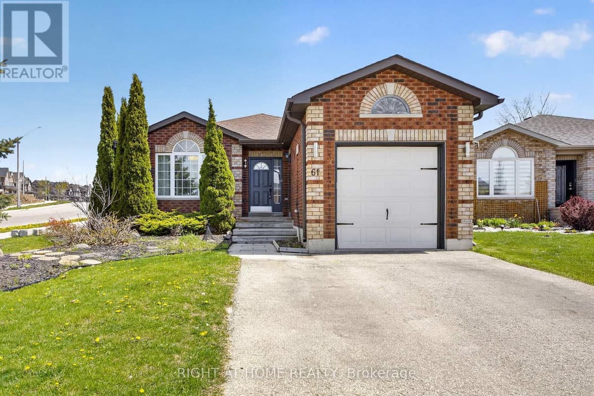 4 Bed · 2 Bath Detached House for Sale in Barrie