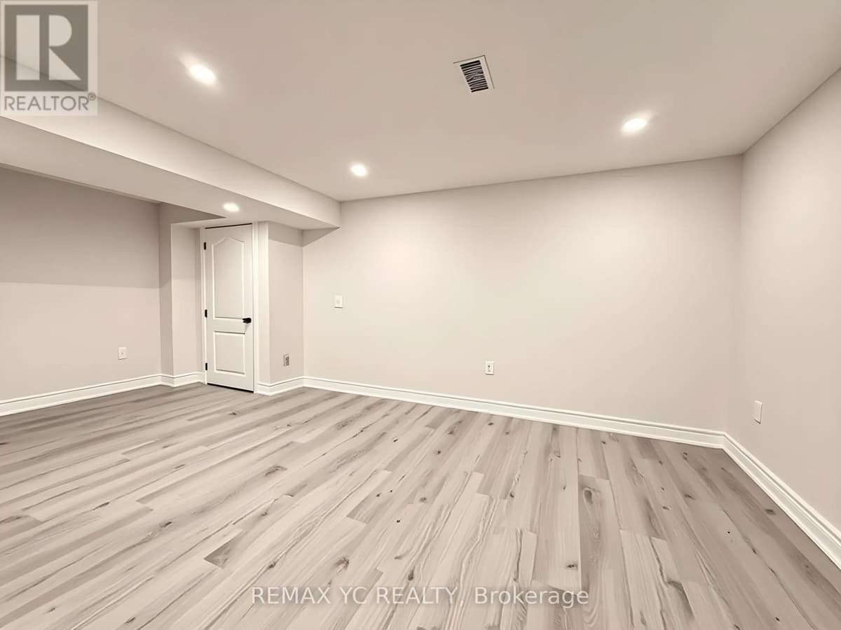 1 Bed · 1 Bath Detached House for Rent in Newmarket