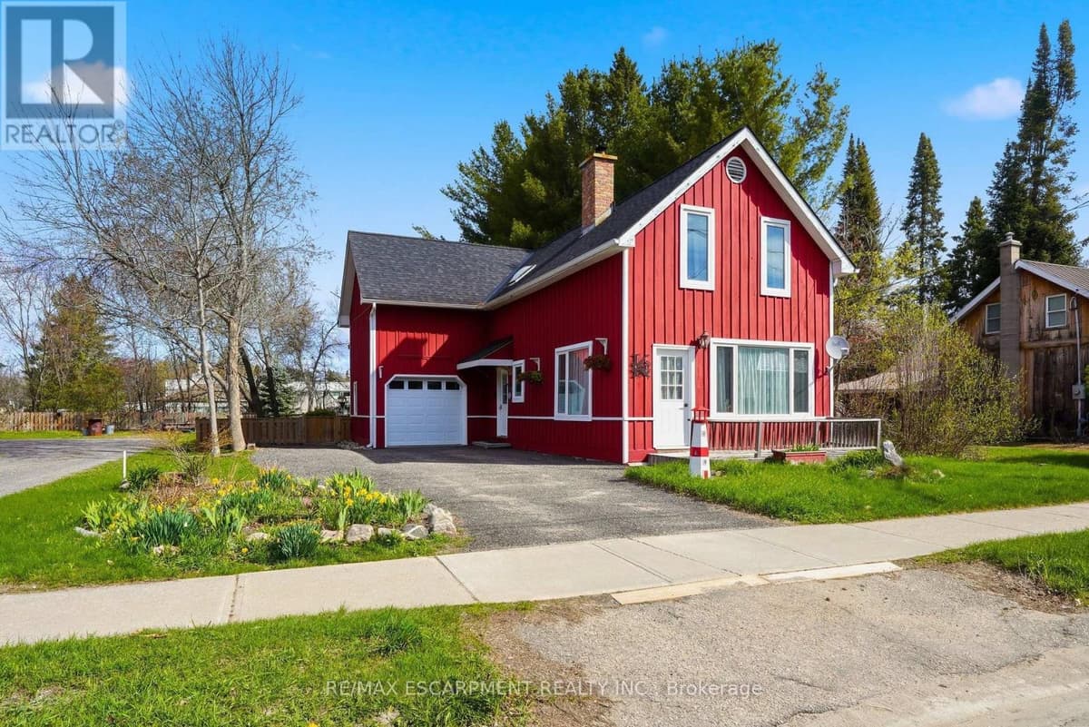 3 Bed · 2 Bath Detached House for Sale in Bracebridge