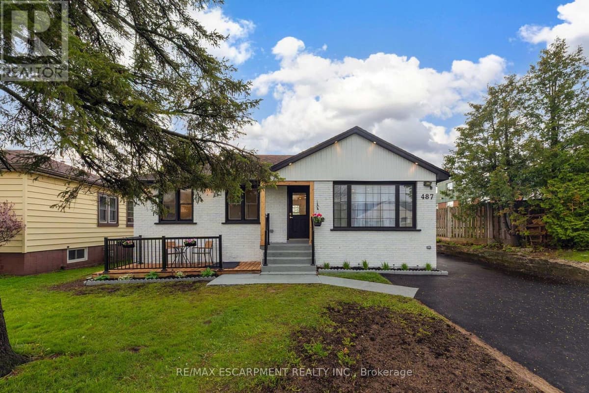 5 Bed · 2 Bath Detached House for Sale in Hamilton
