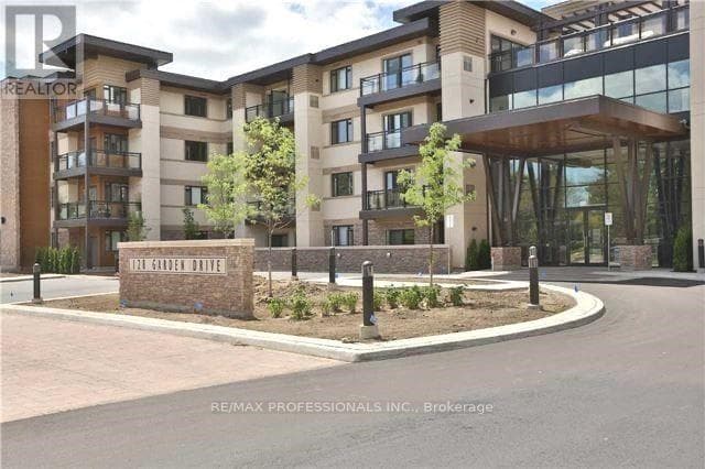 2 Bed · 2 Bath Detached House for Rent in Oakville
