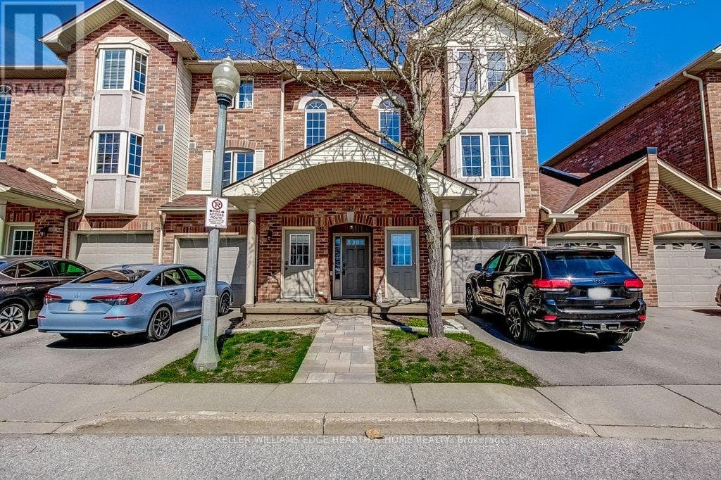 3 Bed · 3 Bath Detached House for Sale in Burlington