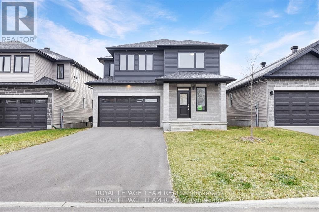 5 Bed · 4 Bath Detached House for Rent in Arnprior