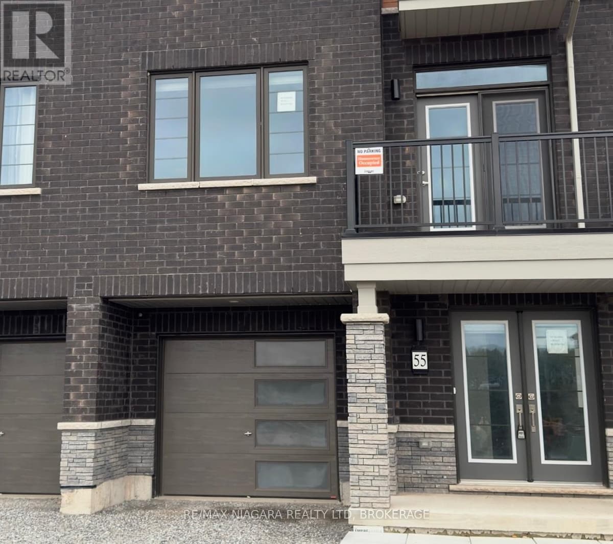 3 Bed · 3 Bath Detached House for Rent in Welland