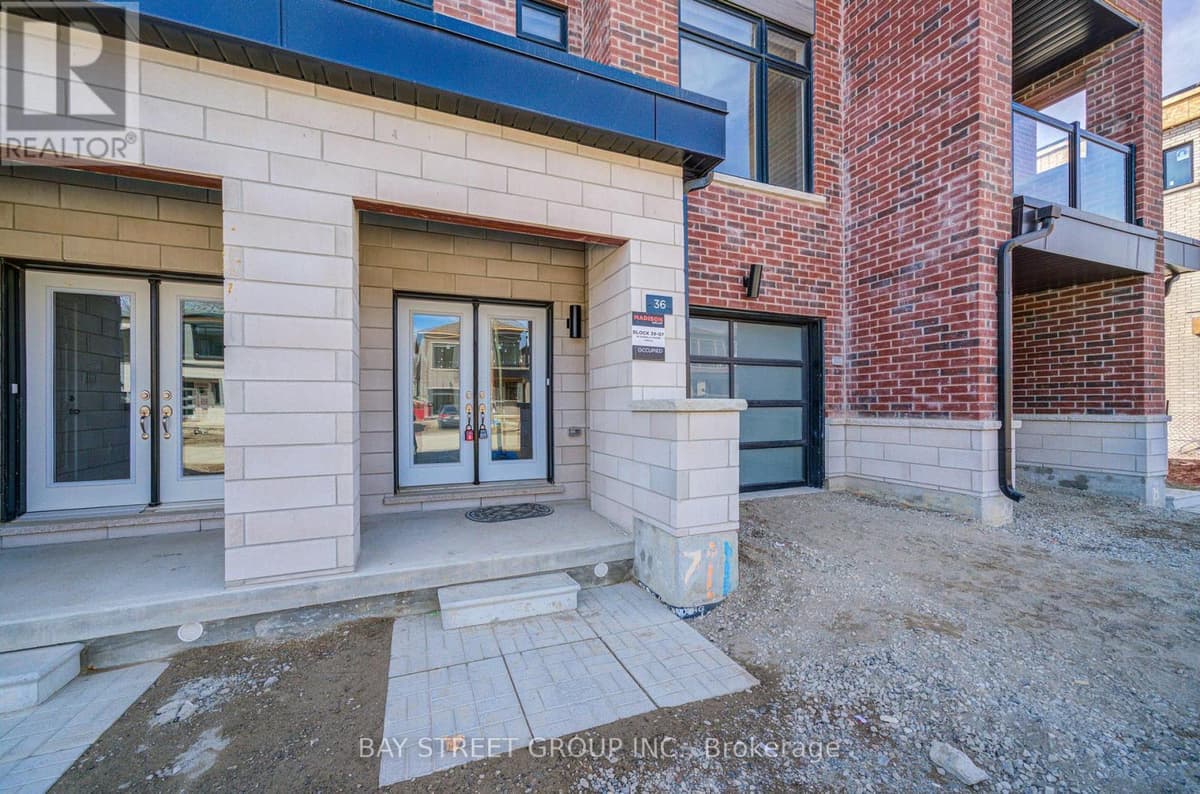 4 Bed · 4 Bath Detached House for Rent in Toronto