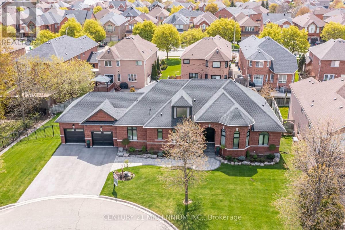 3 Bed · 4 Bath Detached House for Sale in Brampton
